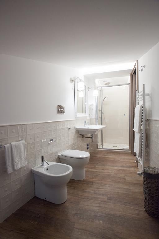 Magnifica Luxury Suites Assisi Bagian luar foto