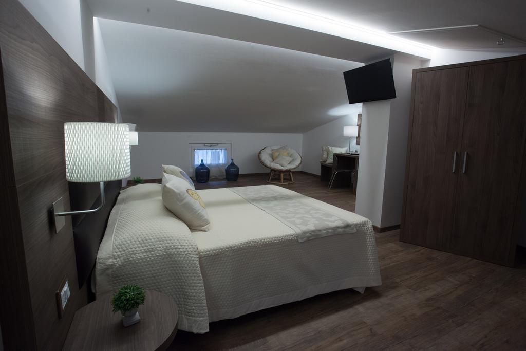 Magnifica Luxury Suites Assisi Bagian luar foto