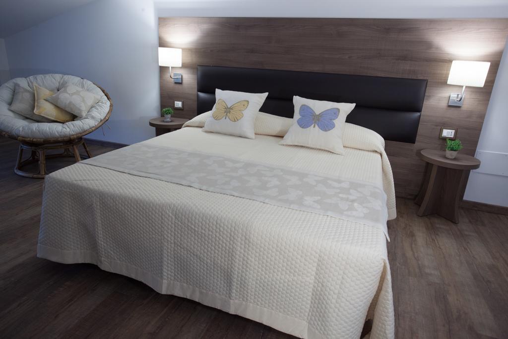 Magnifica Luxury Suites Assisi Bagian luar foto